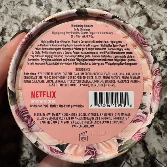 New! Pat McGrath body shimmer/ highlighter- pale moon - Picture 3 of 4